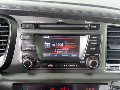 Used 2012 Kia Optima EX w/ Premium Pkg FWD image 22