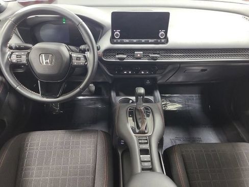Used 2025 Honda HR-V Sport image 21