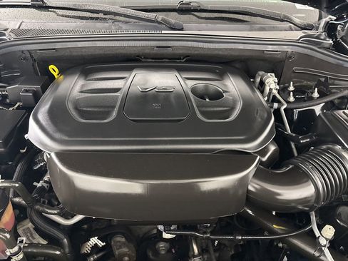 Used 2022 Jeep Grand Cherokee Limited image 33