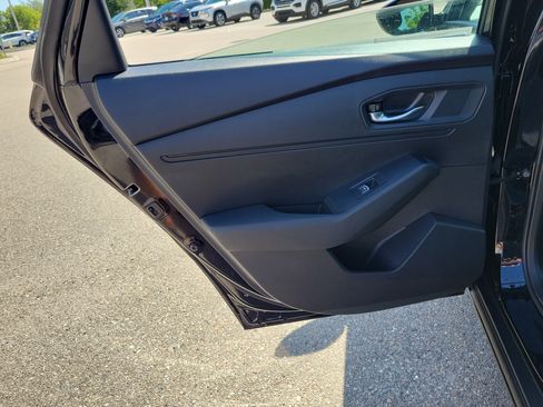 Used 2025 Honda Accord LX image 13