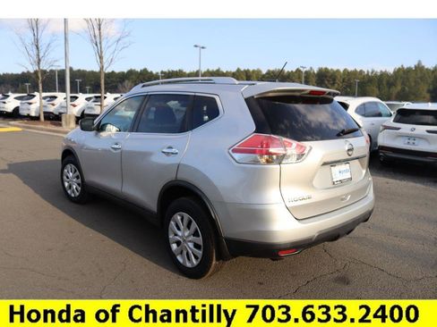 Used 2016 Nissan Rogue S w/ Appearance Package image 5