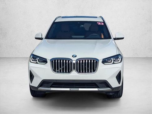 Used 2023 BMW X3 xDrive30i w/ Premium Package AWD/4WD image 2