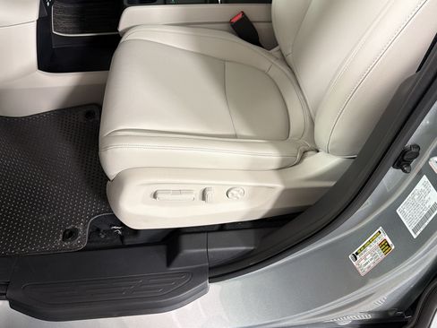 New 2026 Honda Odyssey EX-L image 14