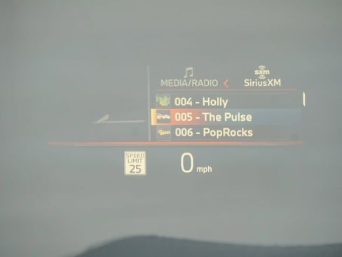 New 2026 BMW X5 xDrive50e w/ M Sport Package image 9