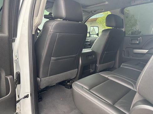 Used 2019 Chevrolet Silverado 2500 LTZ w/ Duramax Plus Package AWD/4WD image 41