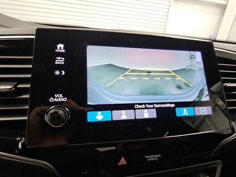 Used 2022 Honda Pilot Black Edition image 19