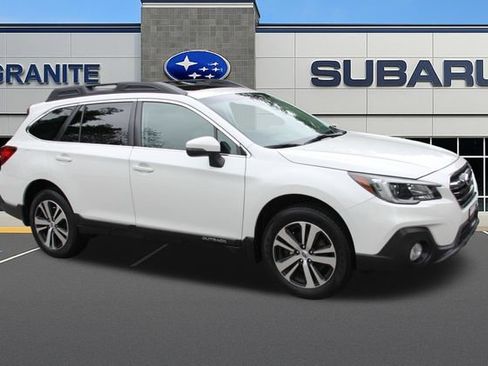 Used 2018 Subaru Outback 2.5i Limited AWD/4WD image 12