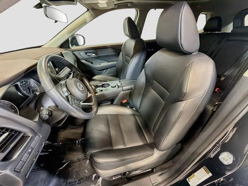 Used 2023 Nissan Rogue SV w/ SV Premium B Package AWD/4WD image 21