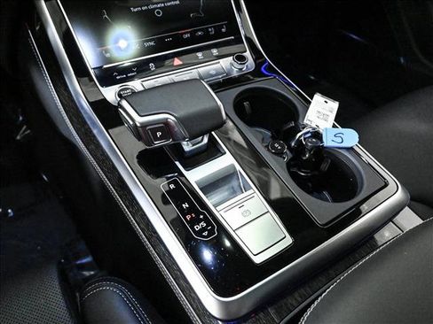 Certified 2025 Audi Q8 Prestige w/ Prestige Package AWD/4WD image 12