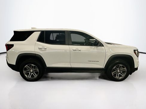 Used 2025 GMC Terrain Elevation AWD/4WD image 10