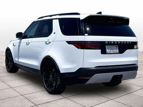 Used 2025 Land Rover Discovery S AWD/4WD image 12