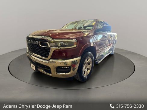 Used 2025 RAM 1500 Big Horn AWD/4WD image 3