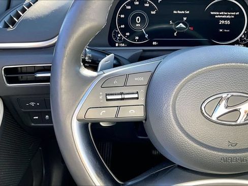Used 2022 Hyundai Sonata Limited FWD image 11