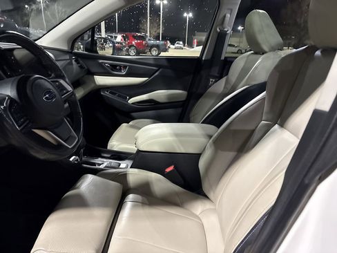 Used 2023 Subaru Ascent Limited w/ Technology Package image 9