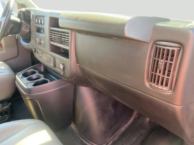 Used 2021 Chevrolet Express 3500 w/ Power Convenience Package RWD image 29