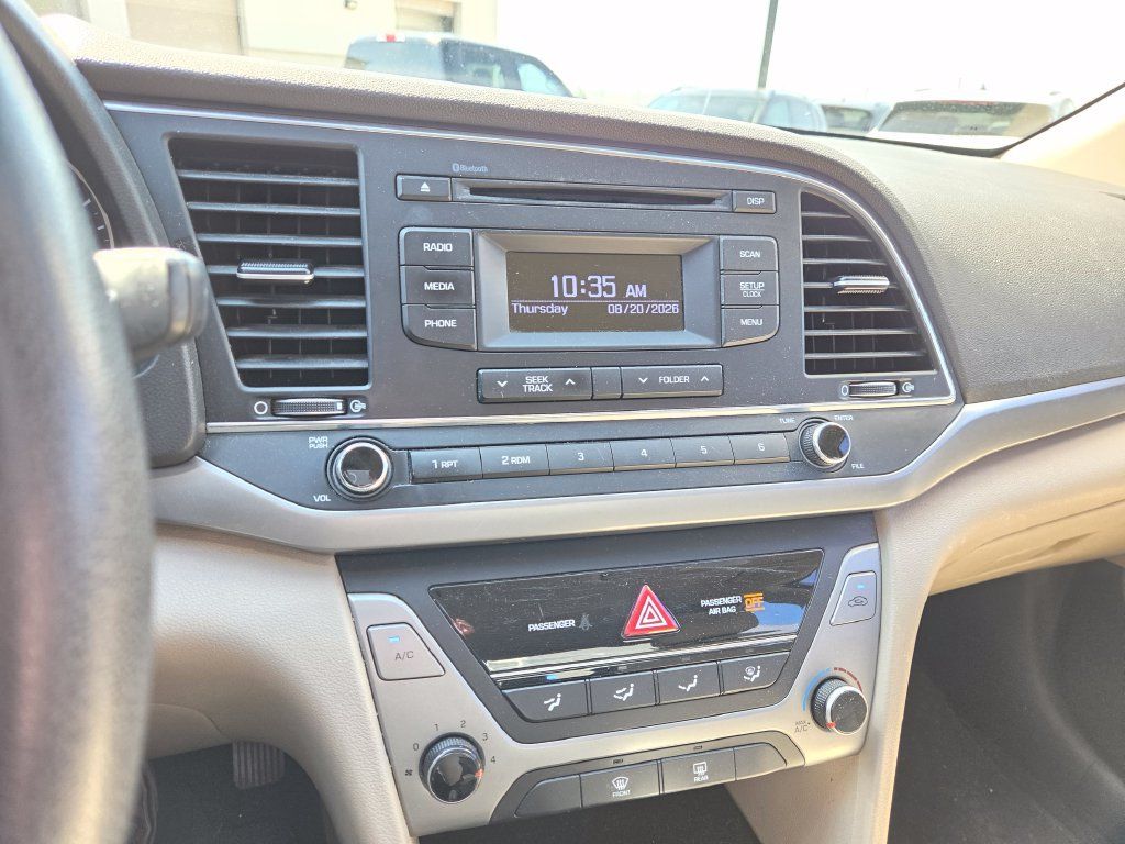 Used 2018 Hyundai Elantra SE w/ Cargo Package FWD image 15