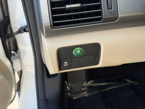 Used 2013 Honda Accord LX image 21