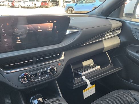 New 2026 Buick Envista Preferred w/ Convenience I Package image 32