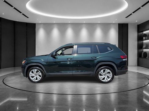 Used 2021 Volkswagen Atlas SE w/ Panoramic Sunroof Package AWD/4WD image 2