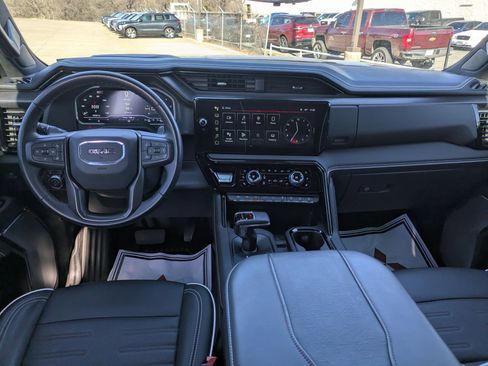 Used 2024 GMC Sierra 1500 AT4X AWD/4WD image 15