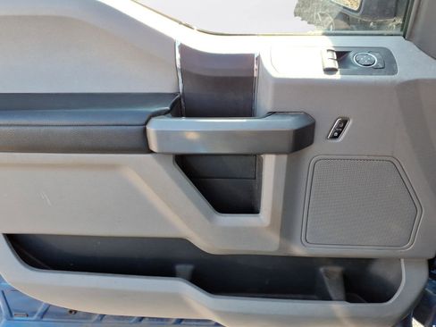 Used 2016 Ford F150 XLT w/ Equipment Group 301A Mid image 15