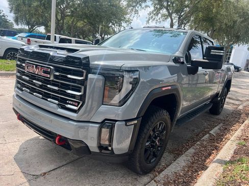 Used 2024 GMC Sierra 2500 AT4 w/ AT4 Premium Plus Package AWD/4WD image 1