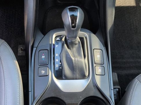 Used 2018 Hyundai Santa Fe Limited image 23