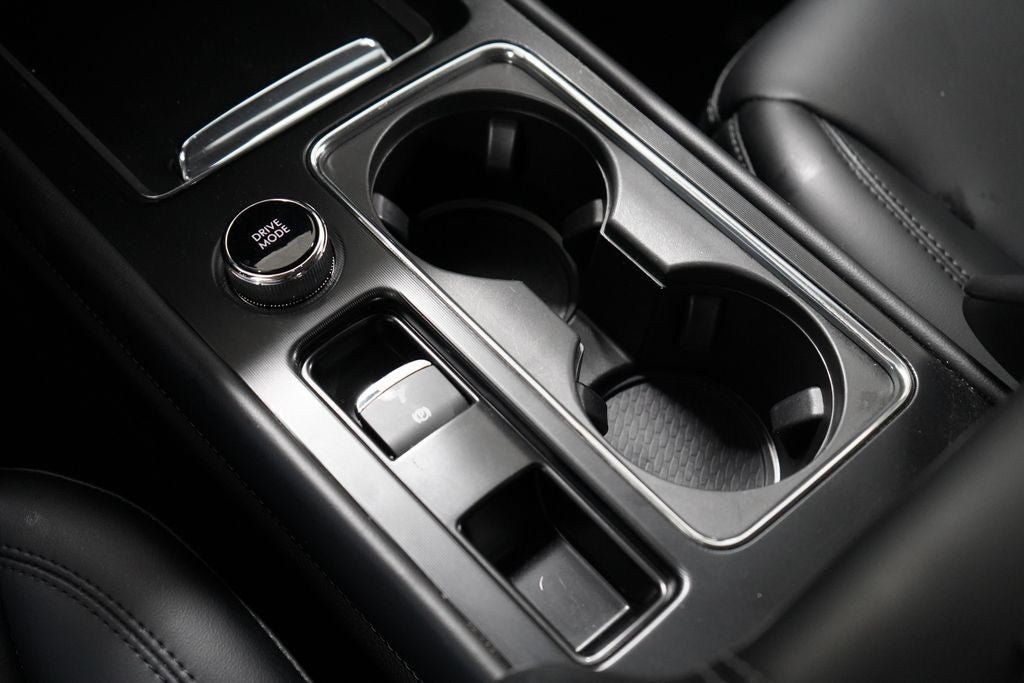 Used 2024 Lincoln Corsair AWD image 24