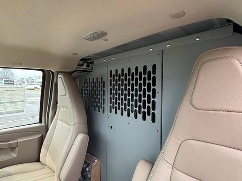 New 2026 Chevrolet Express 2500 image 28