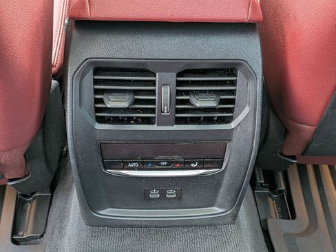 Certified 2023 BMW i4 eDrive40 w/ Premium Package RWD image 31