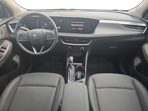 Used 2024 Buick Encore GX Preferred w/ Comfort Package FWD image 9