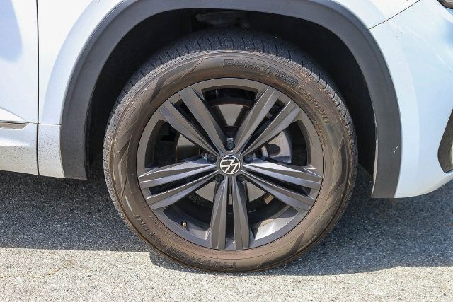 Used 2022 Volkswagen Atlas SEL R-Line AWD/4WD image 15