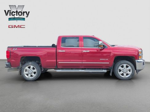 Used 2018 Chevrolet Silverado 2500 LTZ w/ Duramax Plus Package AWD/4WD image 18