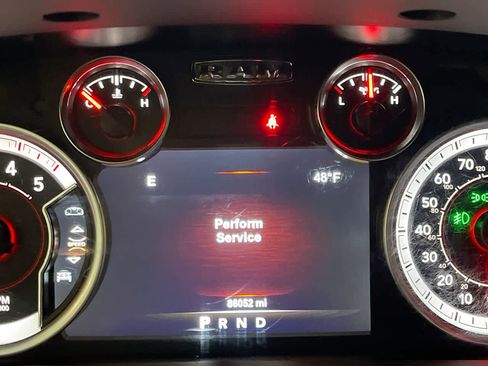 Used 2018 RAM 2500 Laramie w/ Convenience Group AWD/4WD image 15