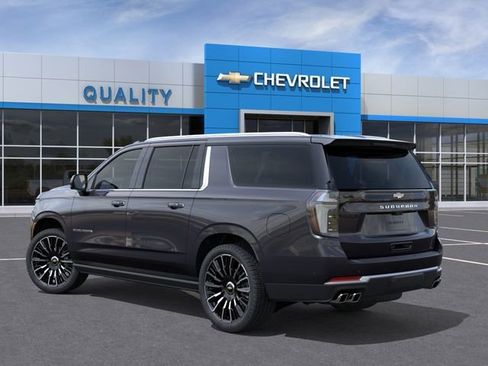New 2026 Chevrolet Suburban High Country AWD/4WD image 3