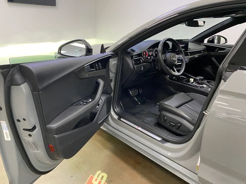Used 2022 Audi S5 Premium Plus w/ Premium Plus Package AWD/4WD image 13