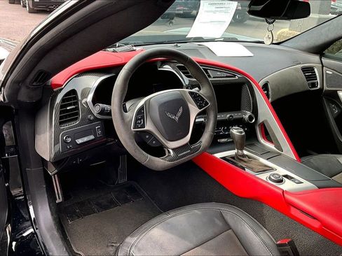 Used 2016 Chevrolet Corvette Z06 w/ 3LZ Preferred Equipment Group RWD image 4