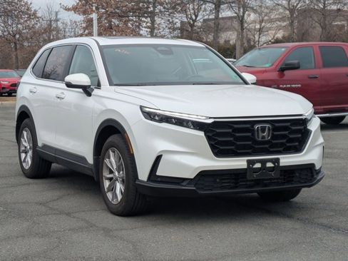 Used 2023 Honda CR-V EX-L image 3