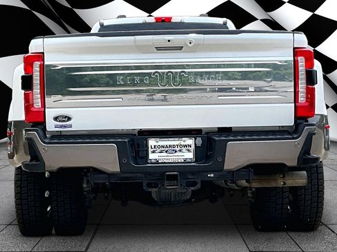 Used 2023 Ford F450 King Ranch w/ FX4 Off-Road Package AWD/4WD image 4