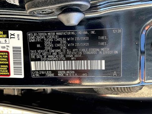 Used 2021 Toyota Highlander Limited image 19