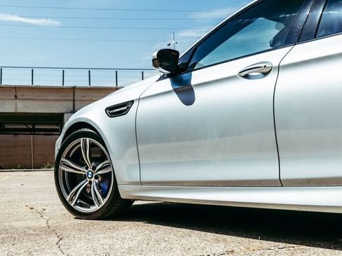 Used 2013 BMW M5 RWD image 31