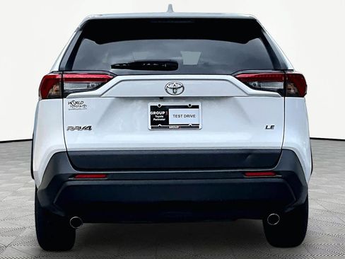 Certified 2023 Toyota RAV4 LE FWD image 5