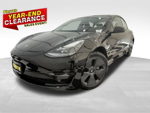 Used 2022 Tesla Model 3 image 1