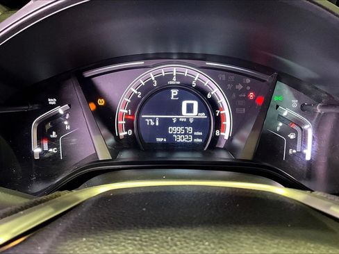 Used 2018 Honda CR-V LX image 14
