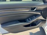 Certified 2020 Honda Accord EX-L image 4
