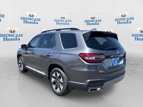 New 2026 Honda Pilot Elite image 2