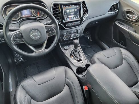 Certified 2020 Jeep Cherokee Limited image 38