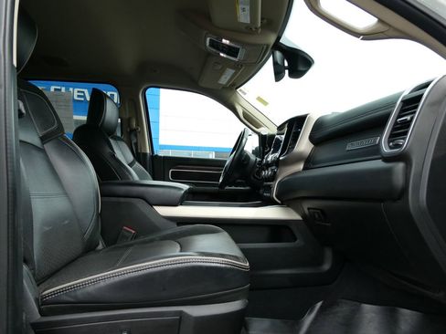 Used 2020 RAM 2500 Laramie AWD/4WD image 23