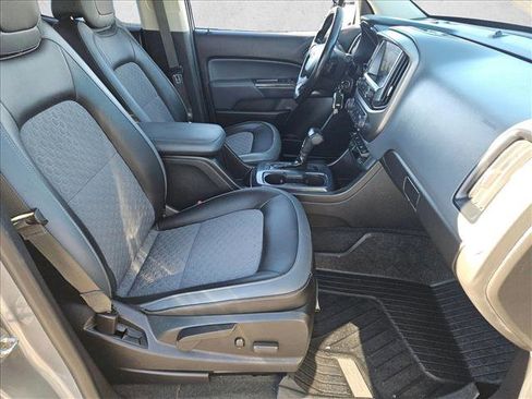 Used 2018 Chevrolet Colorado Z71 image 20