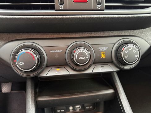 Used 2021 Kia Forte Sedan image 27